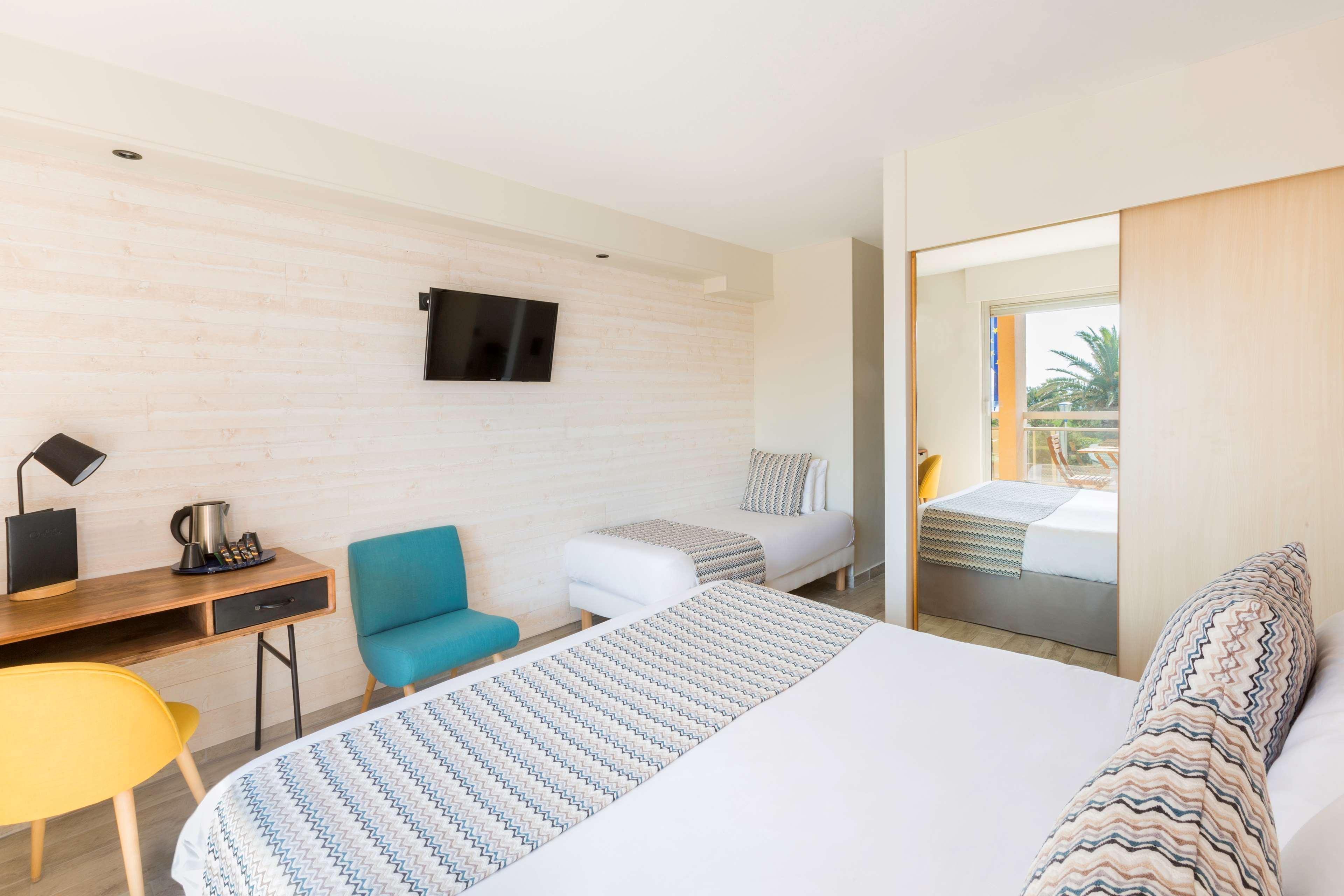 Best Western Plus Goliad Inn & Suites Bagian luar foto