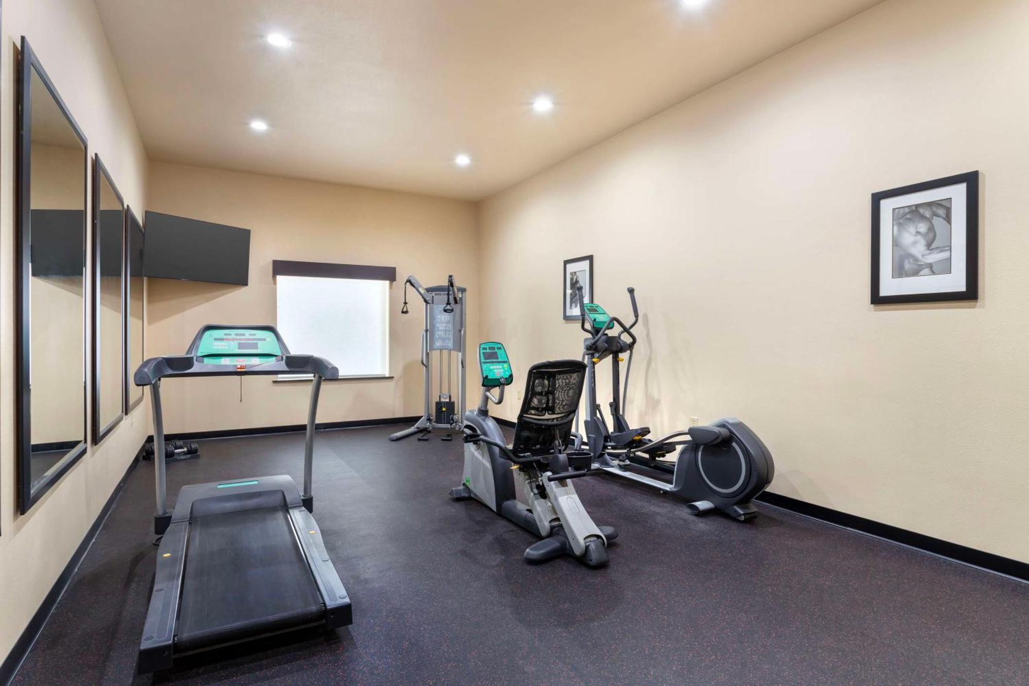 Best Western Plus Goliad Inn & Suites Bagian luar foto