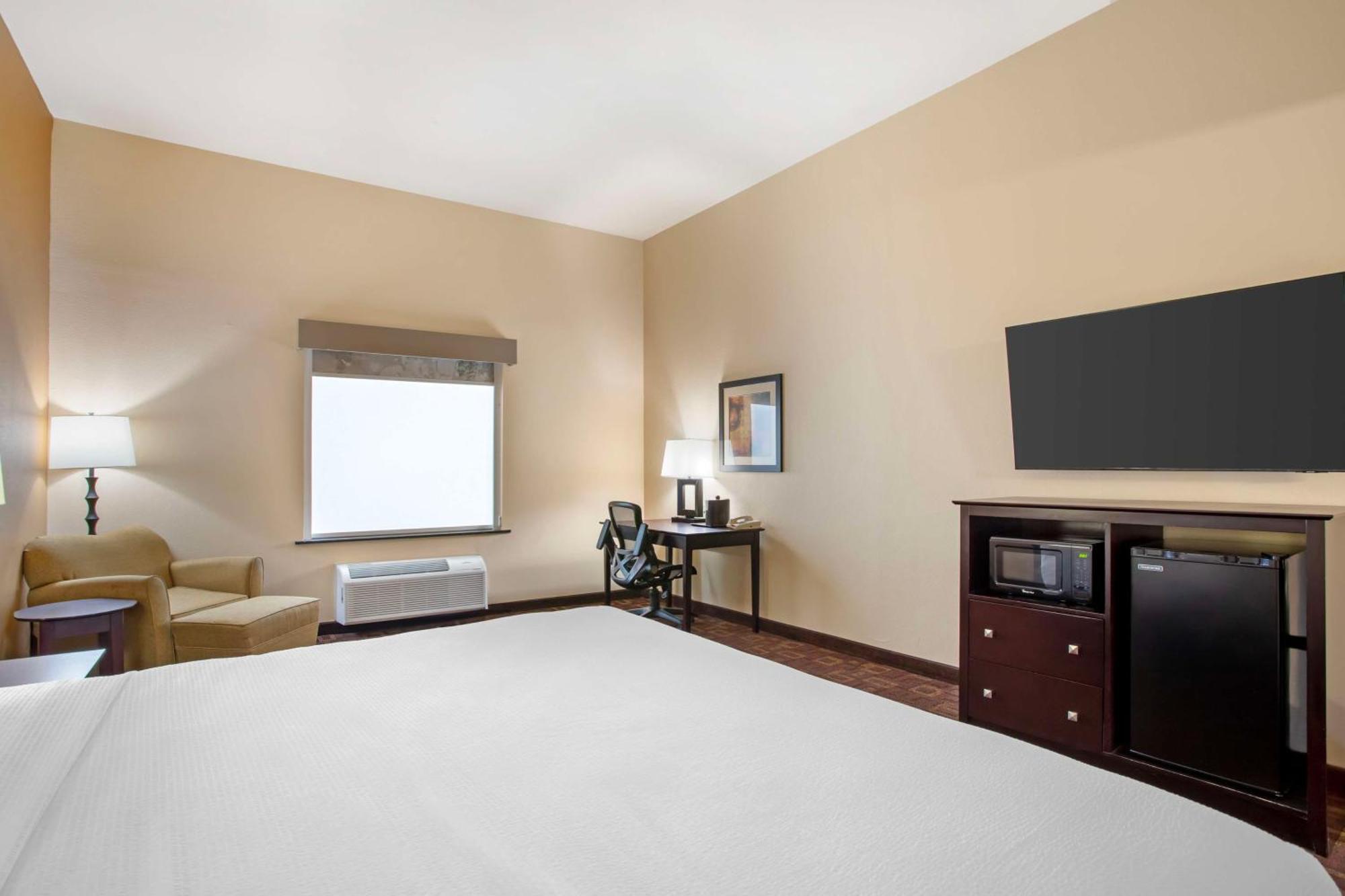 Best Western Plus Goliad Inn & Suites Bagian luar foto